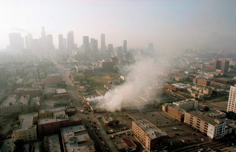 Illustration for article titled LA riots, el día que la ciudad de Los Ángeles se convirtió en la versión real y más salvaje de un GTA